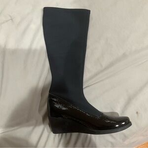 Boots, Arche, size 41, like new , very comfortable, barely worn